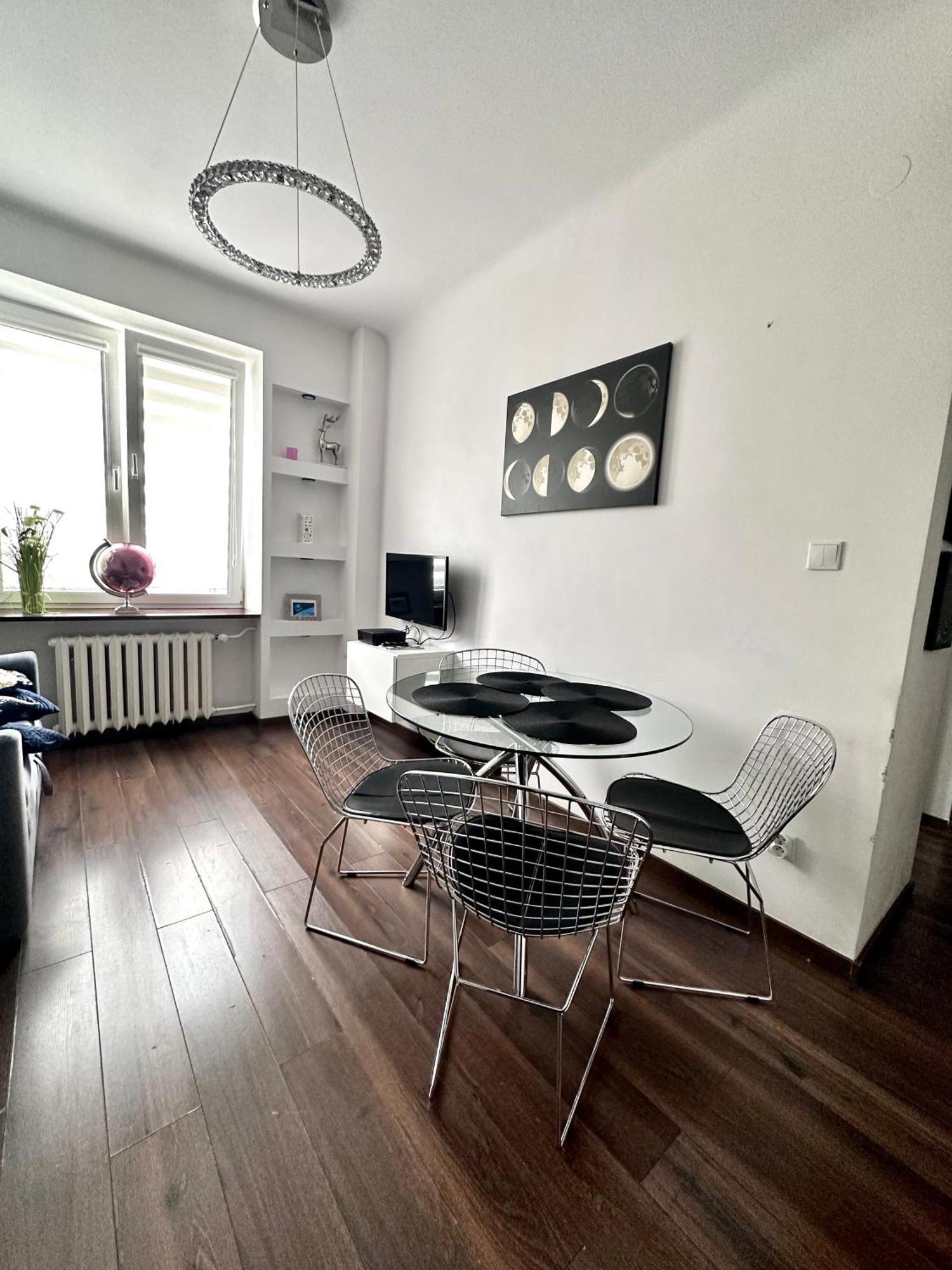Space 2 Center Apartament Warszawa
